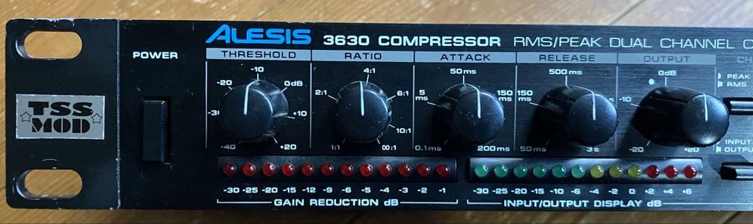 ● Alesis 3630 Compressor 改造品 名機
