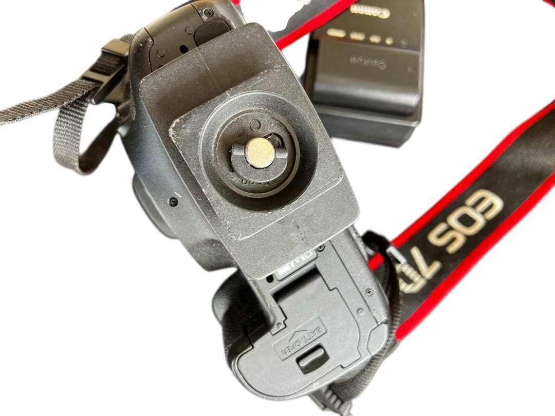 Canon EOS 7D デジタル一眼レフカメラ レンズ付