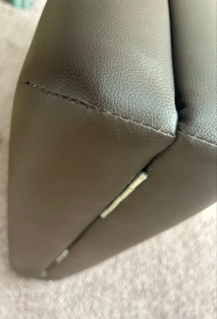 折りたたみ　マッサージベッド　world jb