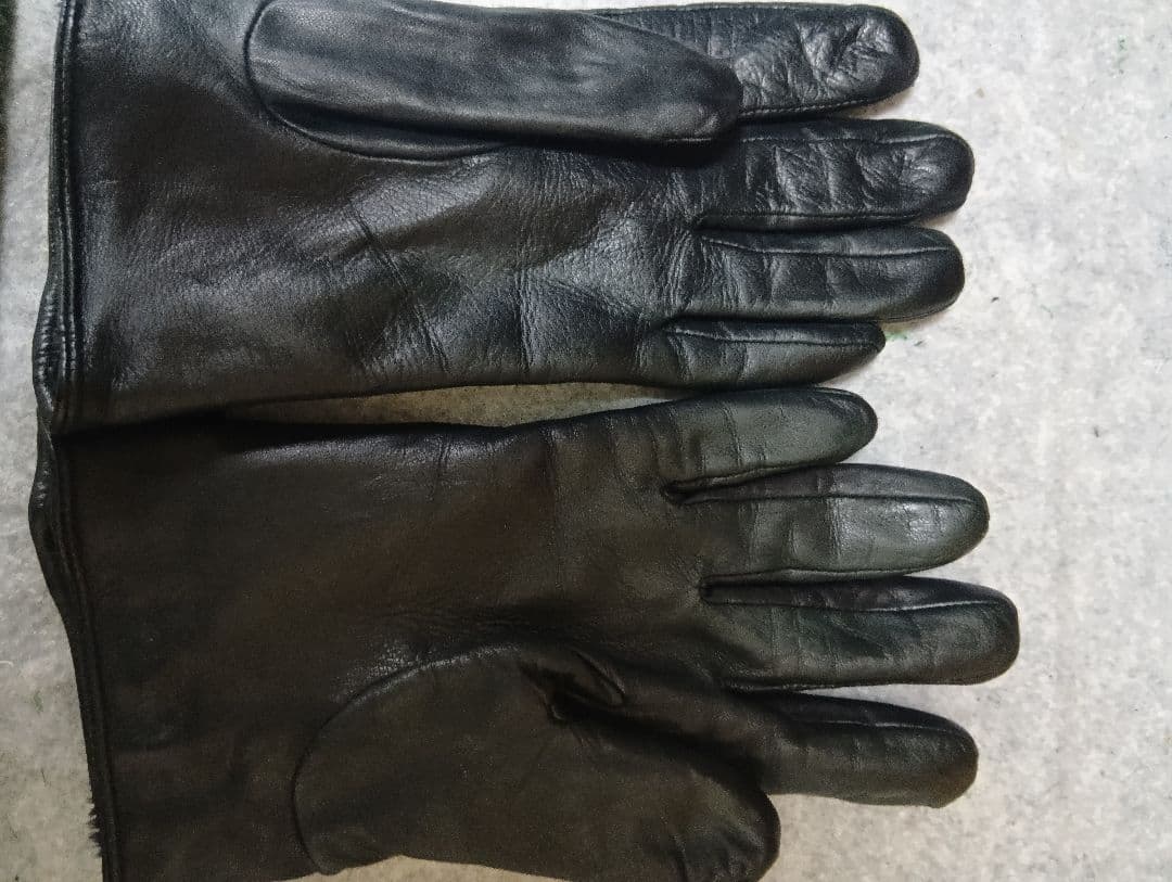 FUGA レザー手袋 ジッパー部パイソン切替　即完売品