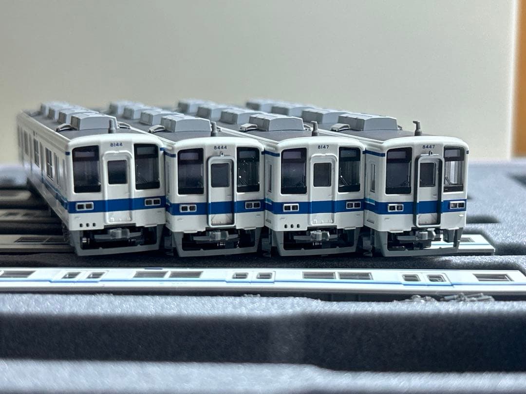 鉄道模型　Nゲージ　KATO 10-1647 10-1648 東武8000系