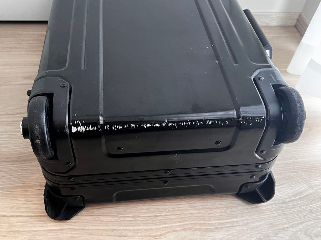 ゼロハリバートン　アルミ　スーツケース　31L 2輪