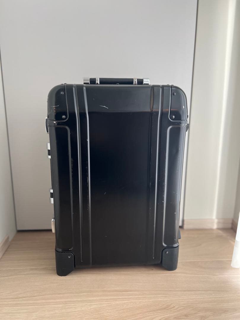 ゼロハリバートン　アルミ　スーツケース　31L 2輪