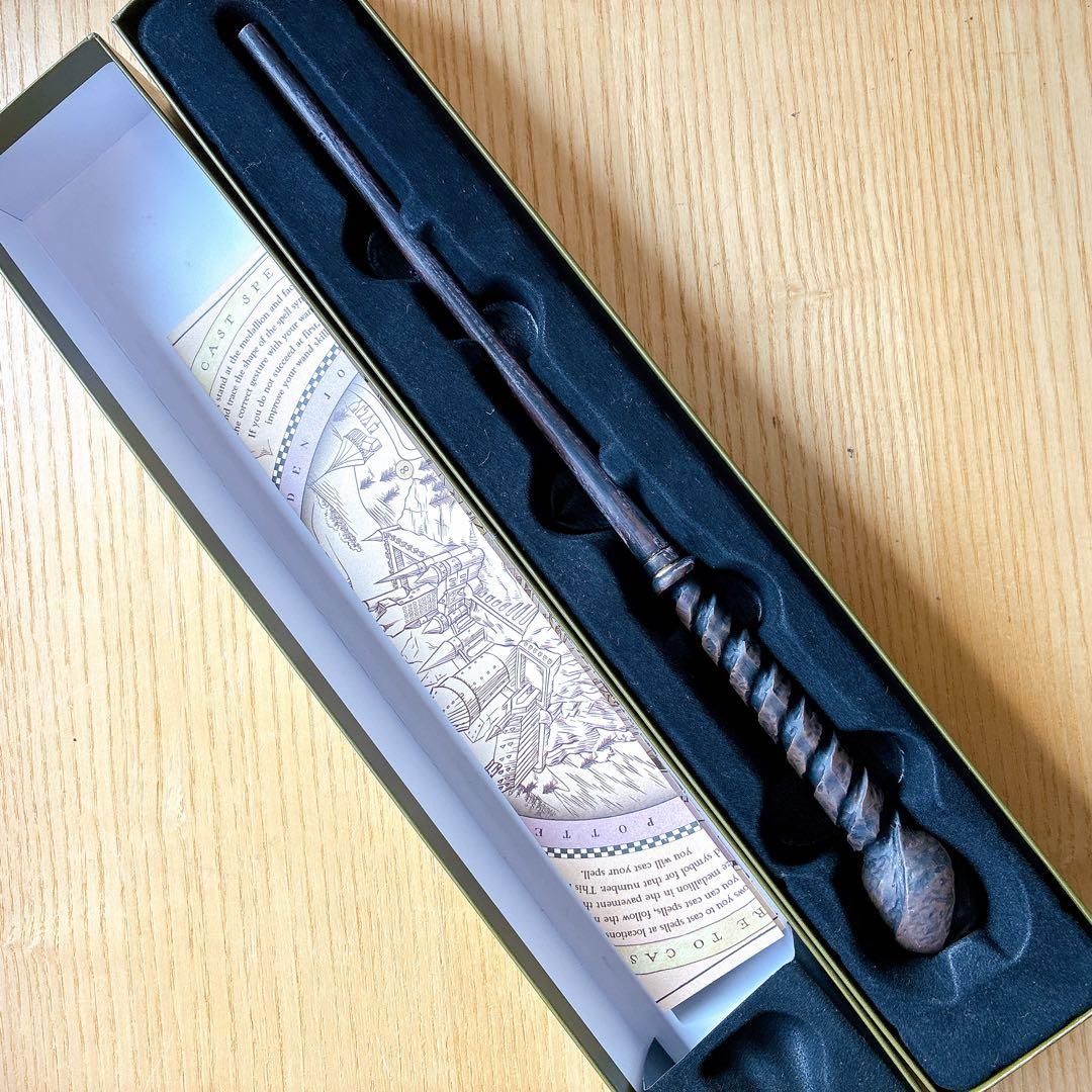 ２本　USJ限定ハリーポッターマジカルワンド ヤナギ　ハシバミ　オリバンダーの店