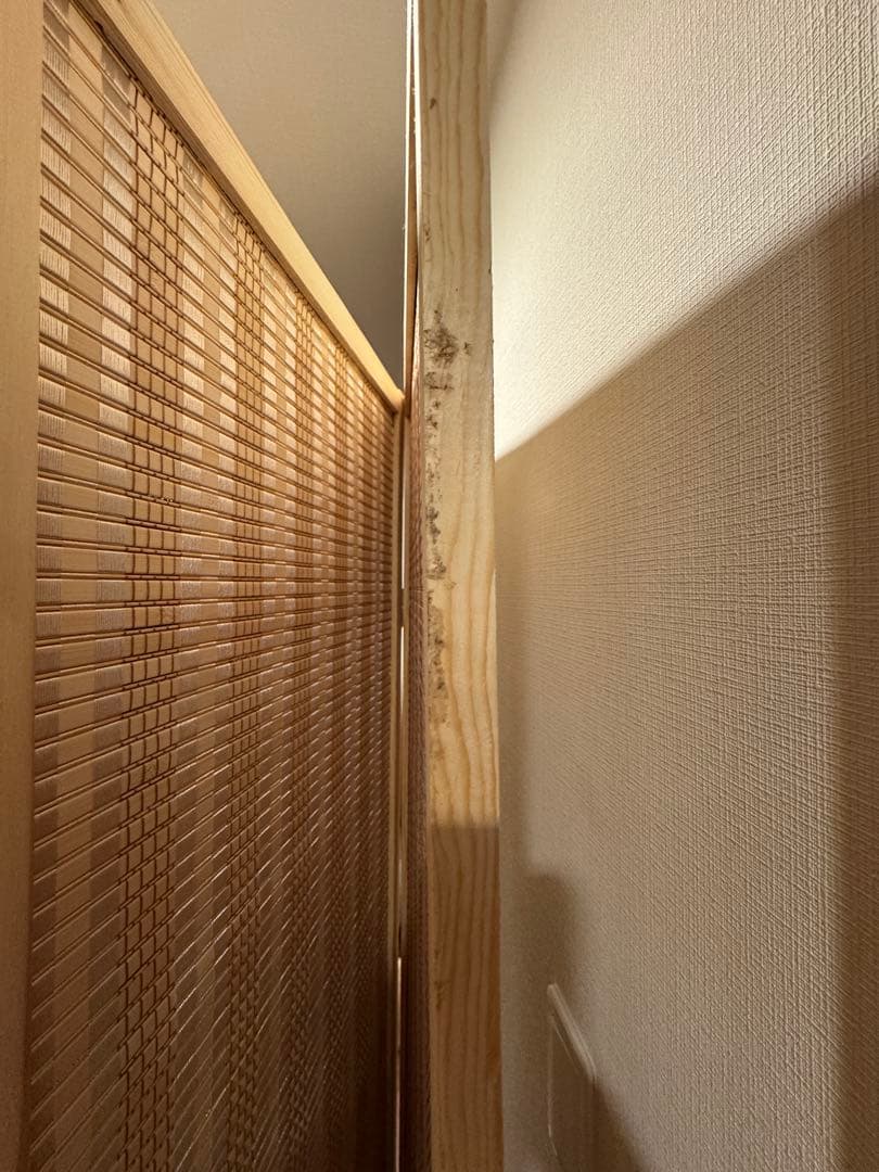 パーテーション　木材