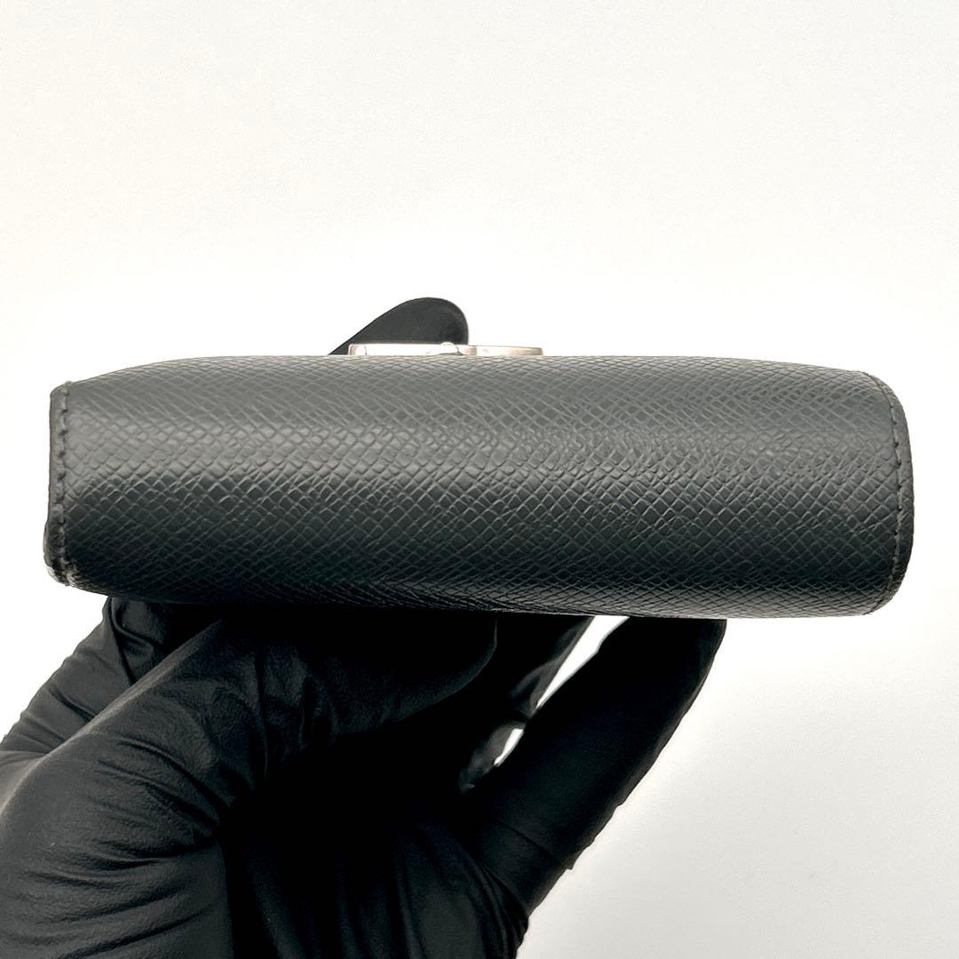 Vivienne Westwood ヴィヴィアン 二つ折り財布 がま口 高級