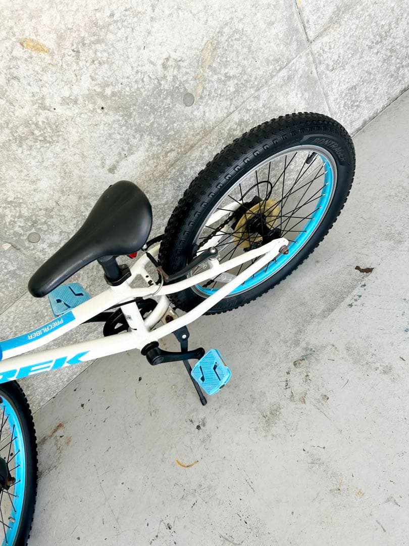 20インチ Precaliber 身長114-132cm ホワイト　水色