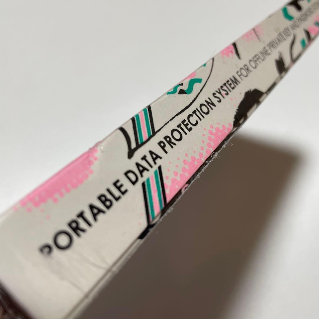 未開封 Cassette Solo耐火ステンレススチールシードフレーズウォレット