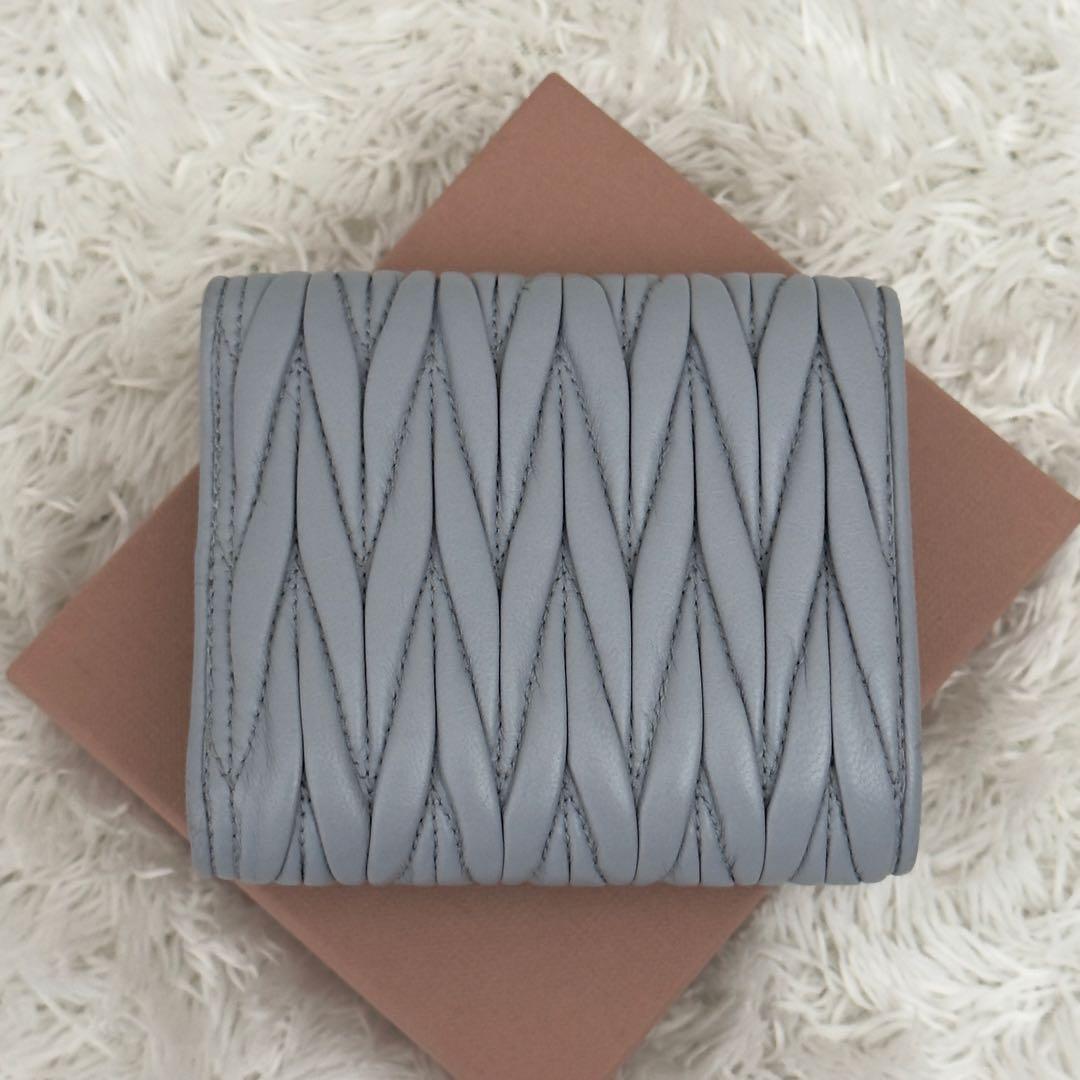 極上美品⭐️RFID内蔵 MIUMIU ミュウミュウ マテラッセ 財布 現行