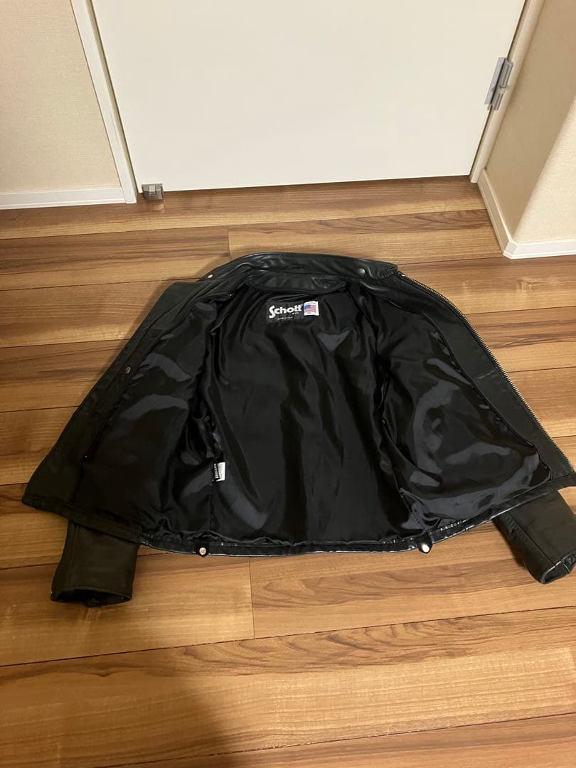 Schottシングルライダース 黒レザー