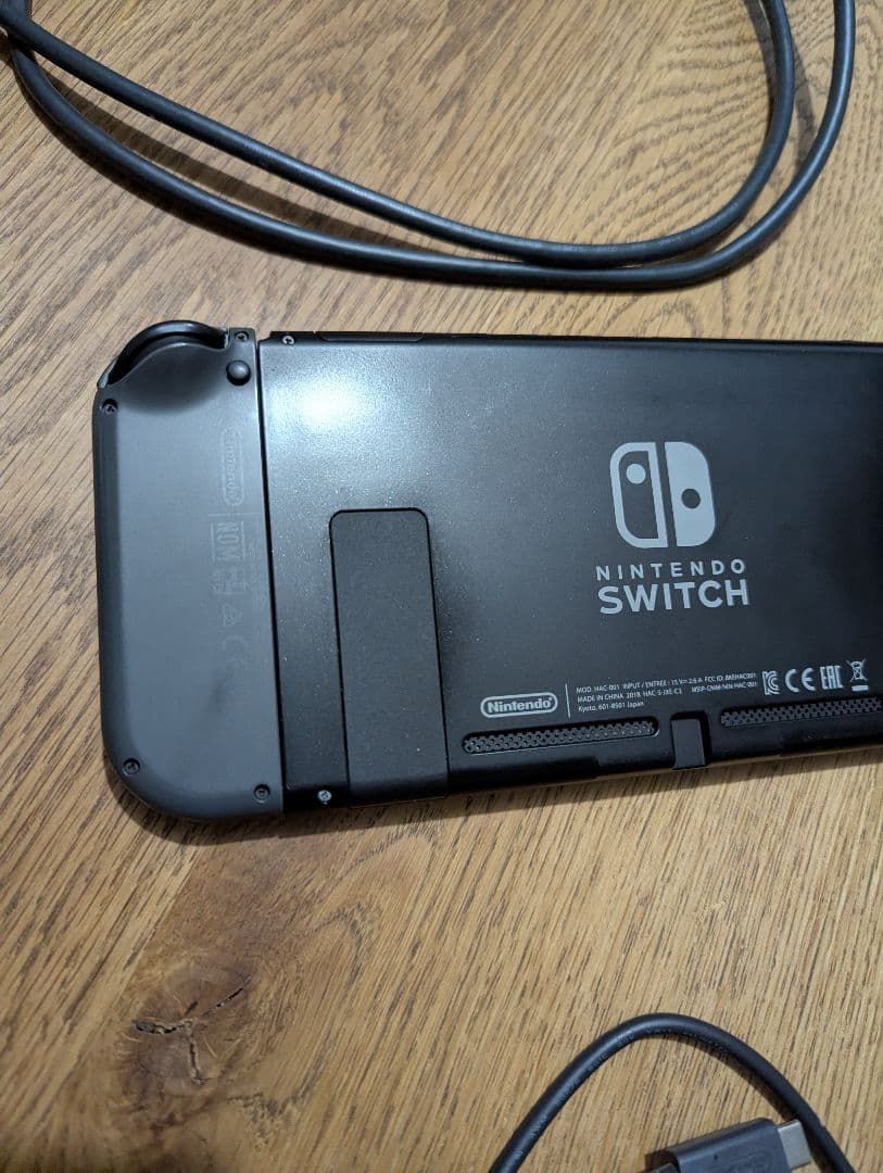 Nintendo Switch 本体 ※箱なし、microSDカード付き