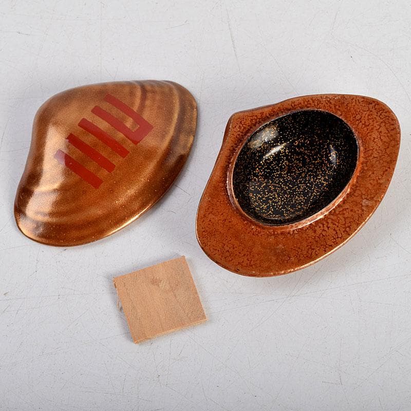 茶道具　輪島塗　江尻玄舟作　金蒔絵　蛤　香合　共箱　V　8832