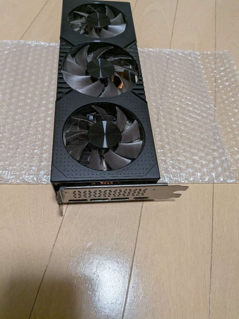 グラフィックボード・グラボ・ビデオカード NVIDIA GeForce RTX 4070 Ti super