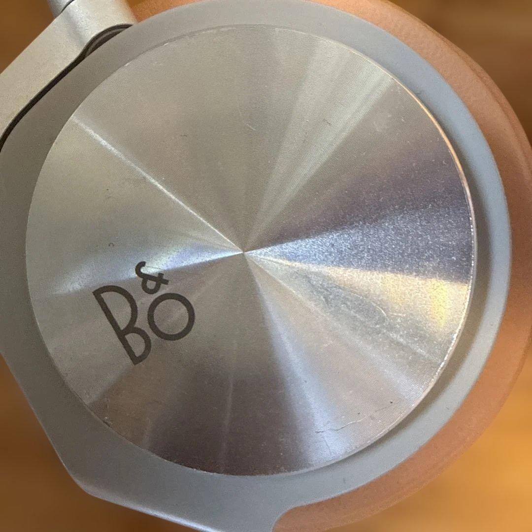B&O BeoPlay H6オーバーイヤーヘッドフォン ベージュ