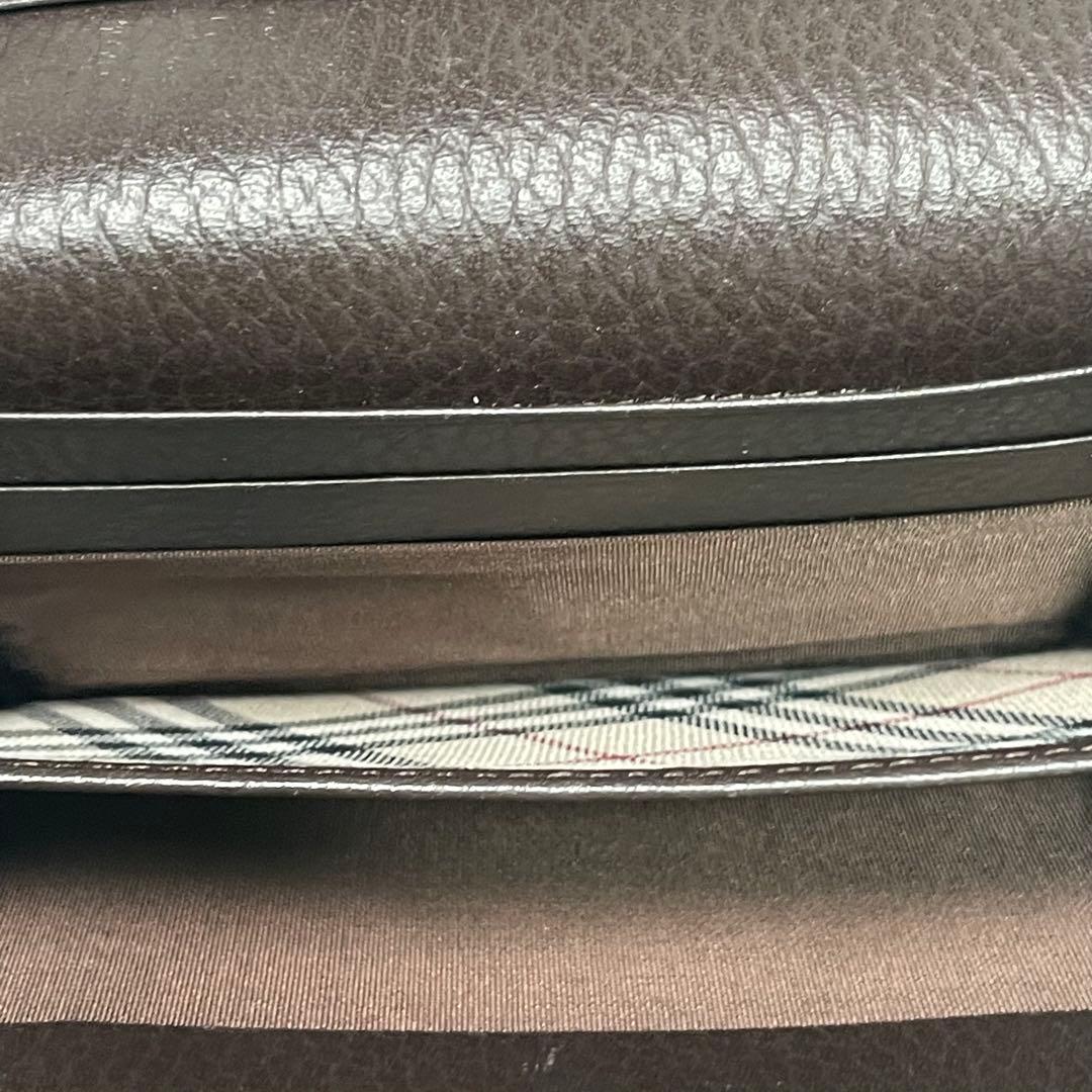 美品 BURBERRY 二つ折り財布 こげ茶 ブラウン ノバチェック 箱付き