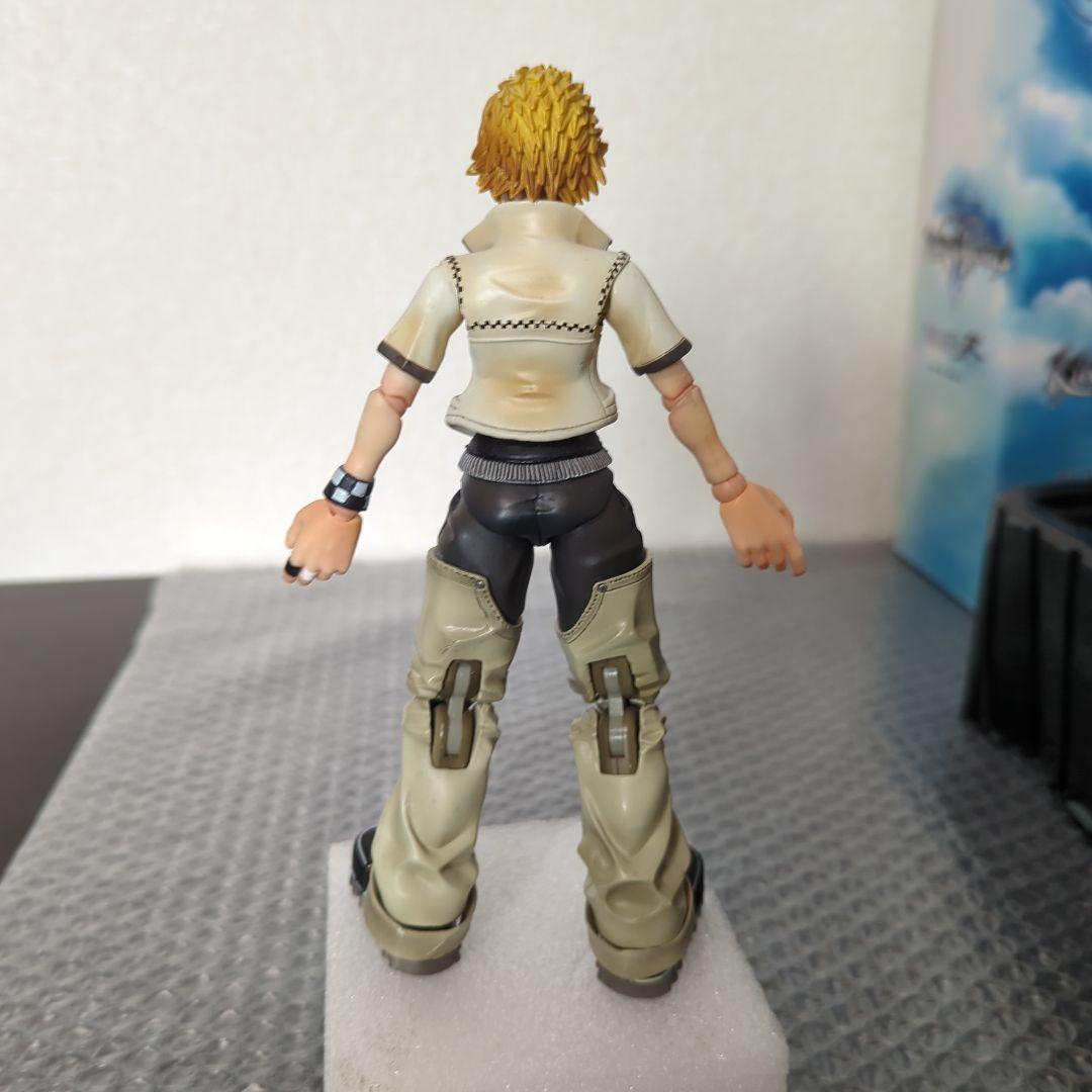 【希少】プレイアーツ改　ロクサス　キングダムハーツ　アクションフィギュア