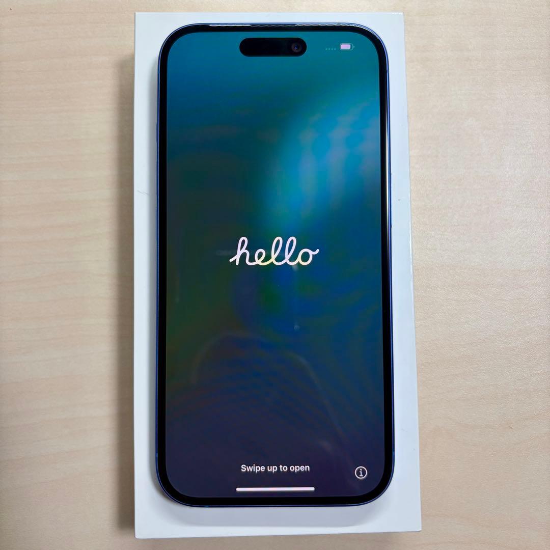 極美品iPhone16 128gb ウルトラマリン　SIMフリー フィルム付き