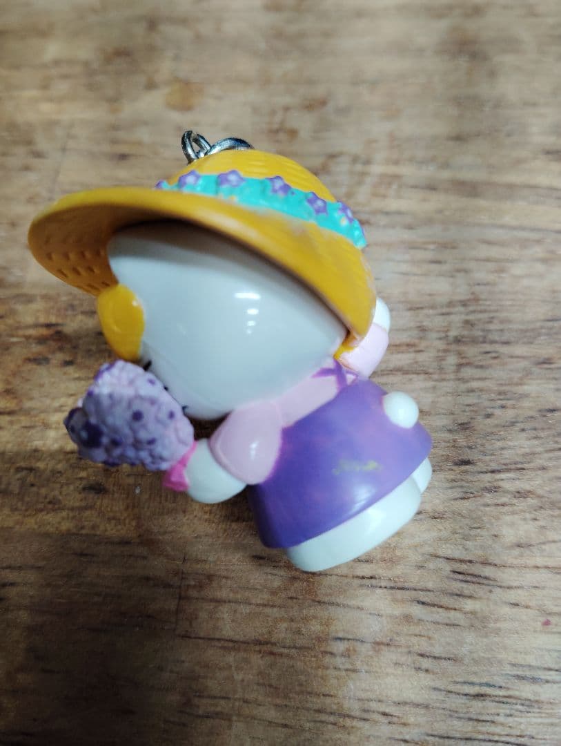 希少 レア 北海道限定 ハローキティ ラベンダー キーホルダー 2002