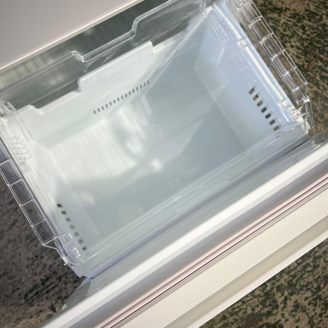 F500\"　 TOSHIBA　326L 冷蔵庫　GR-U33SC (WU)