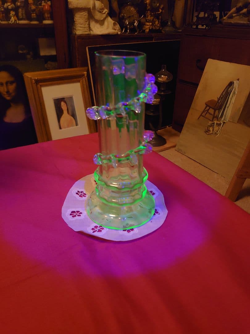 イギリス1800s'後期 ビクトリアン クランベリー＆ヴァセリン(ウラン)ベース