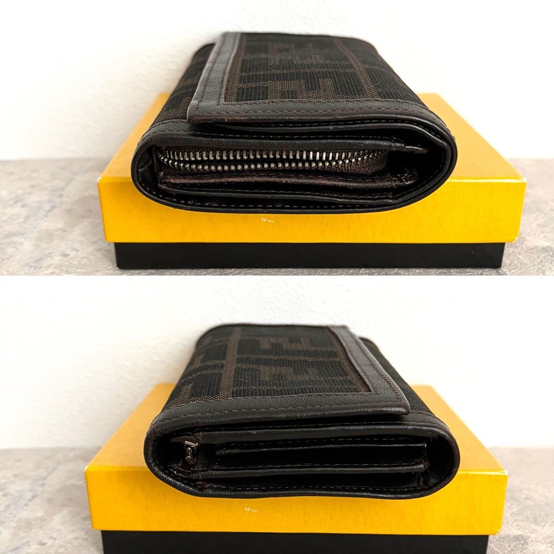 人気✨FENDI ズッカ 二つ折り財布 FF キャンバス レザー ブラウン