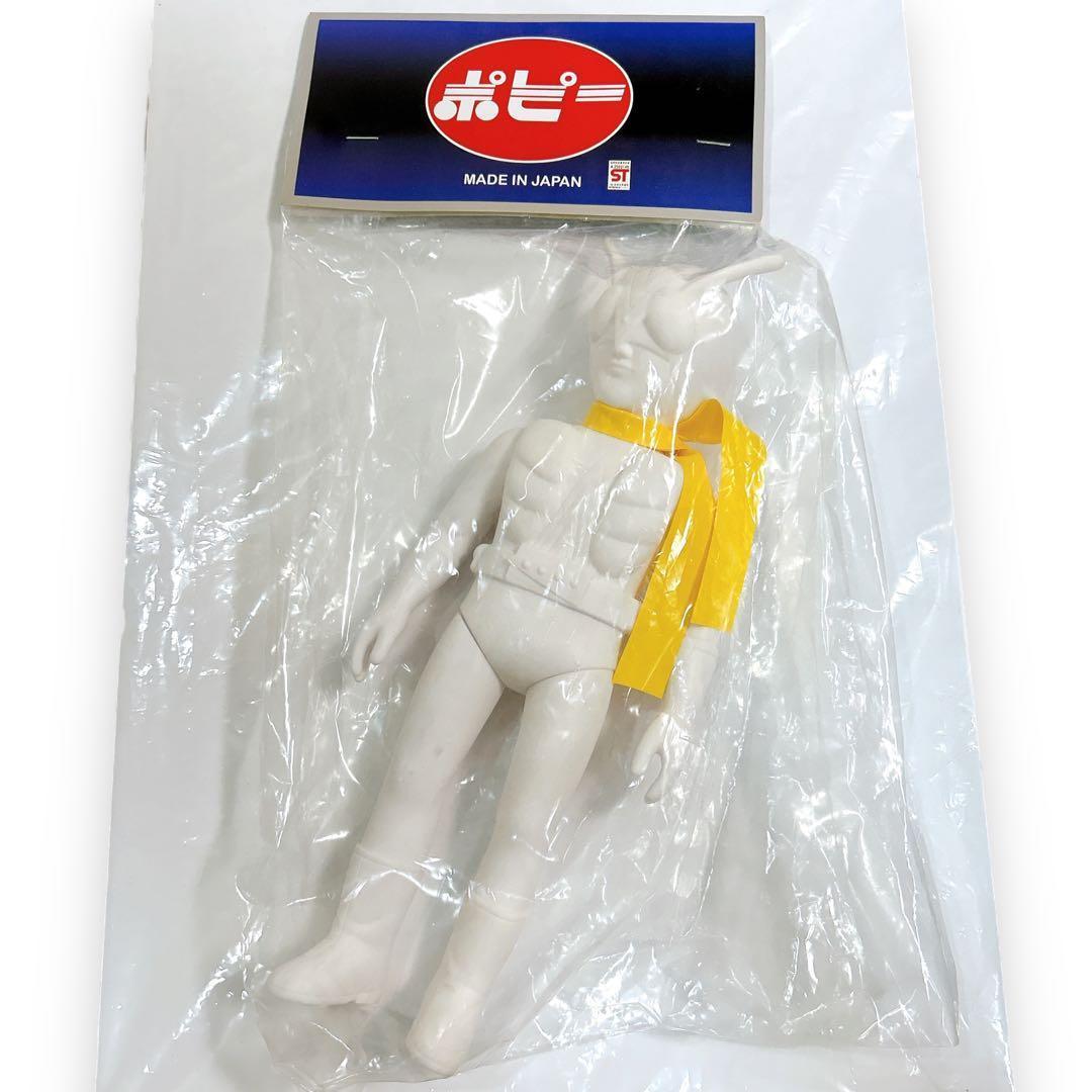 パチ？ 仮面ライダーV3 ソフビ 白 未塗装