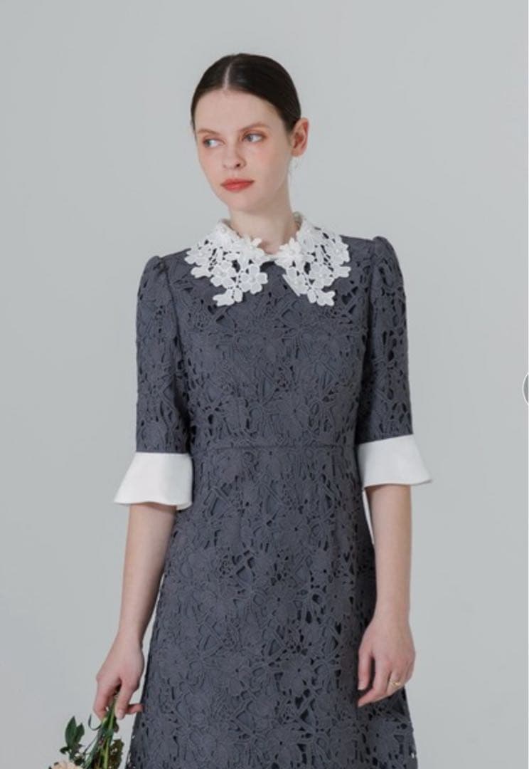 LEJA 花柄レースカラースパンコール刺繍Aラインフレアドレス