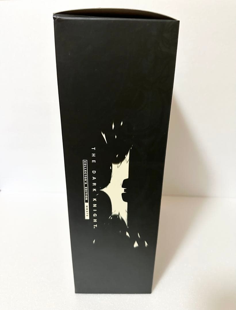 ホットトイズ　バットマン　ダークナイト　ジョーカー　フィギュア