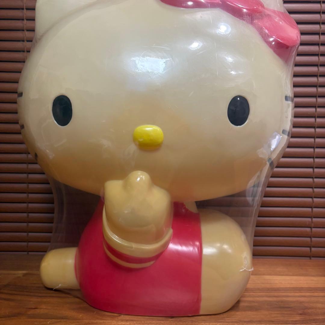 新品　ハローキティ　とても大きなライト　室内ライト