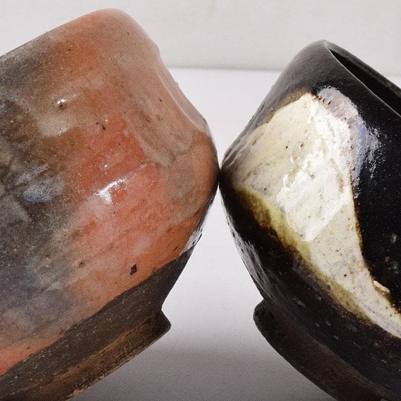 茶道具　楽吉左衛門　赤楽茶碗　黒楽茶碗　2点まとめて　V R8463