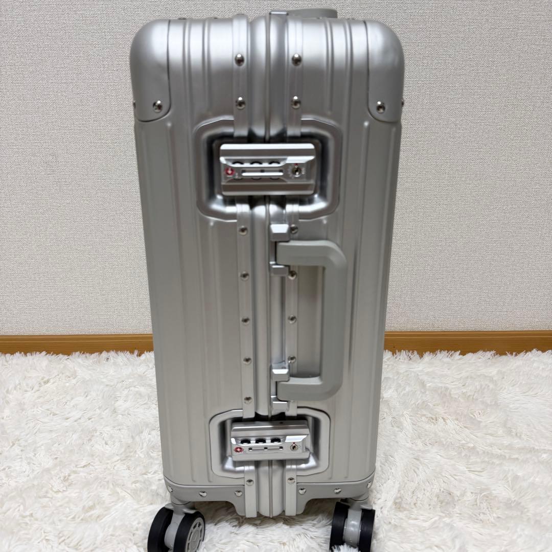 【未使用】Mercedes-Benz キャリーケース スーツケース　32L 4輪