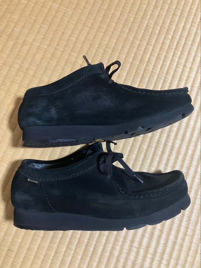 クラークス　ワラビー　ゴアテックス　25.5㎝　ブラック　スエード　黒