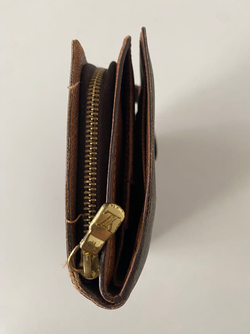 Louis Vuitton ルイ・ヴィトン　ポルト パピエ ジップ 2つ折り財布