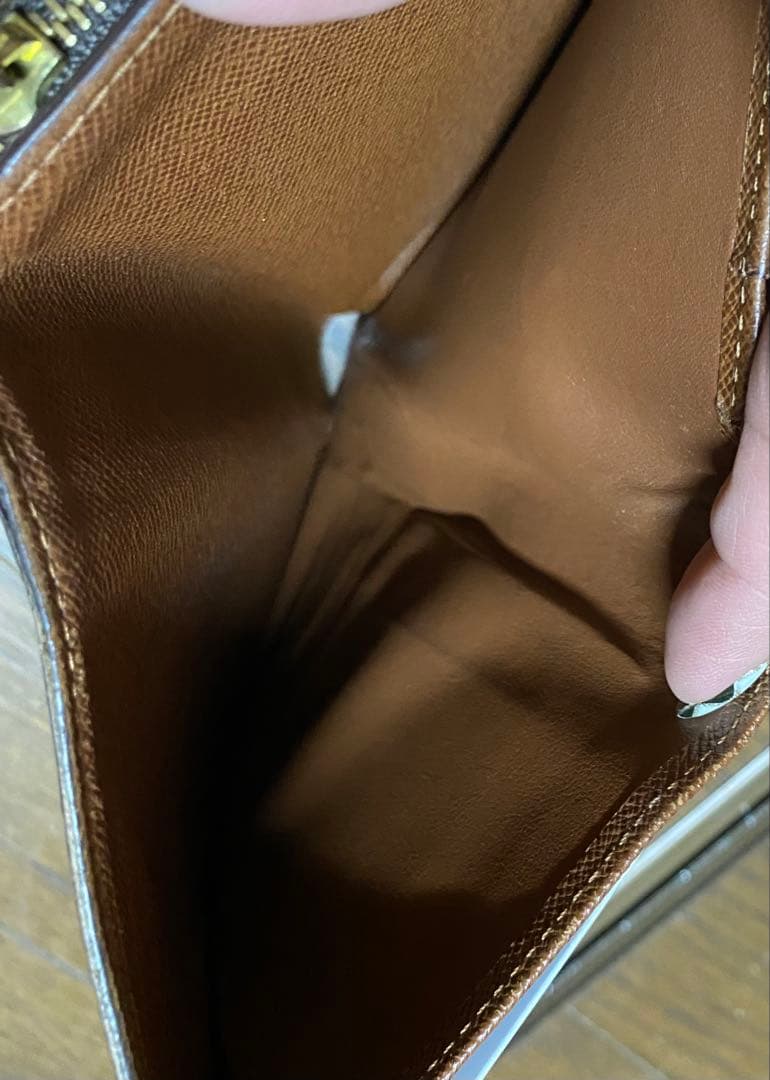 Louis Vuitton ルイ・ヴィトン　ポルト パピエ ジップ 2つ折り財布