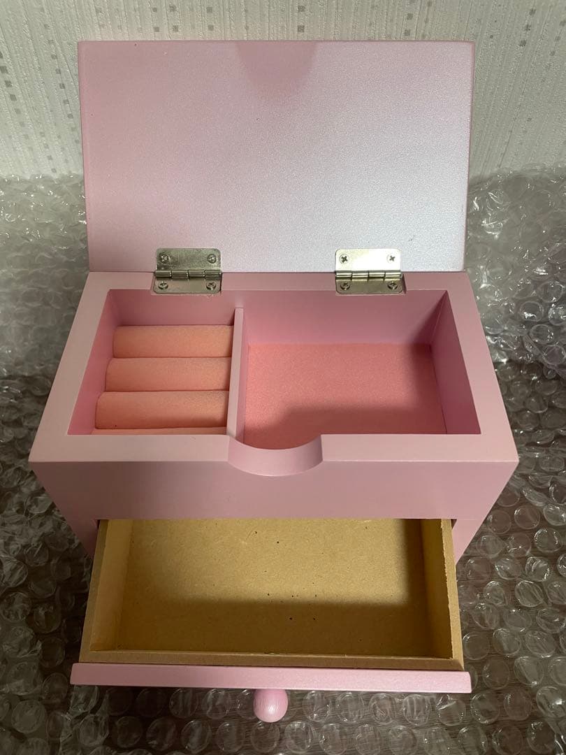 レア♡サンリオ♡キティ アクセサリー チェスト 2006年