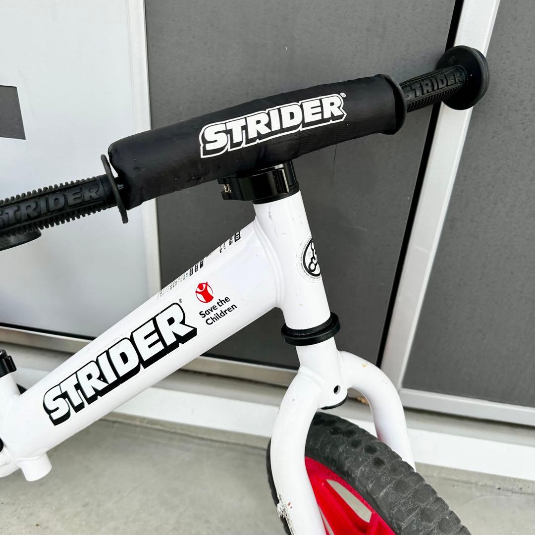 ストライダー セーブザチルドレンモデル ホワイト×レッド　スポーツ　12インチ