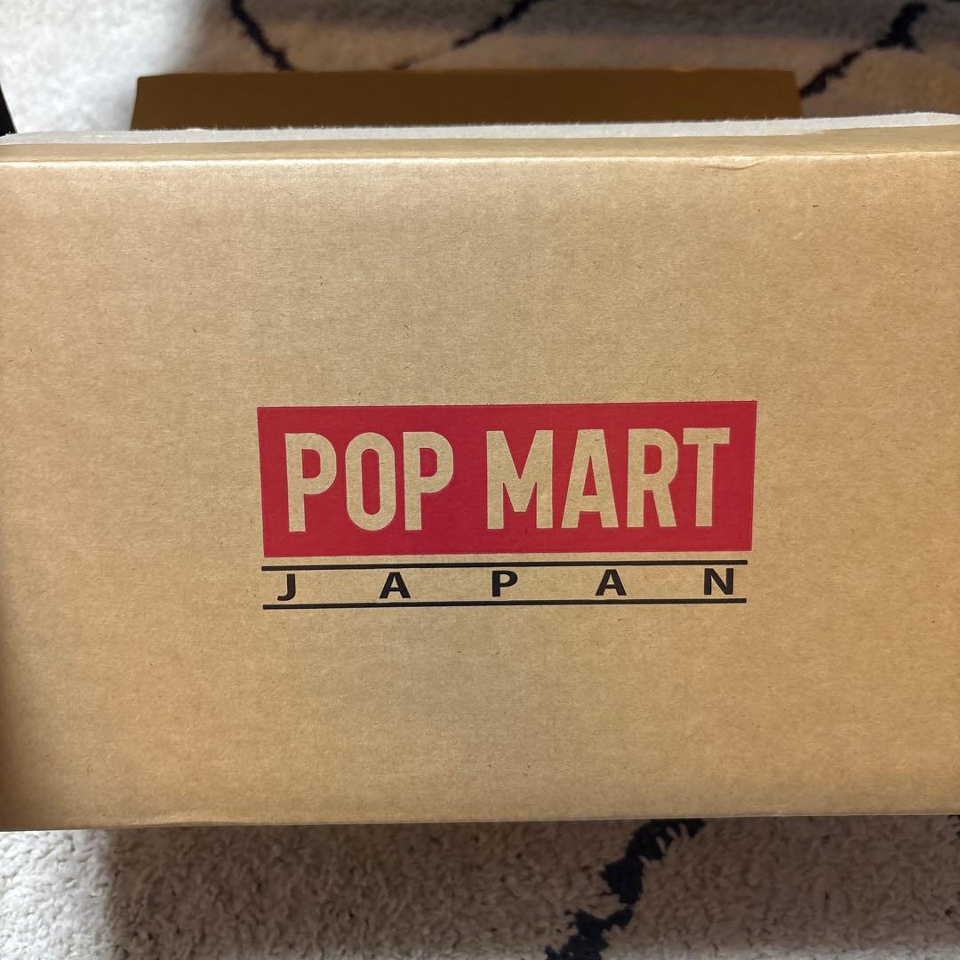 POPMART Big into Energyブラインドボックス新品未開封ラブブ