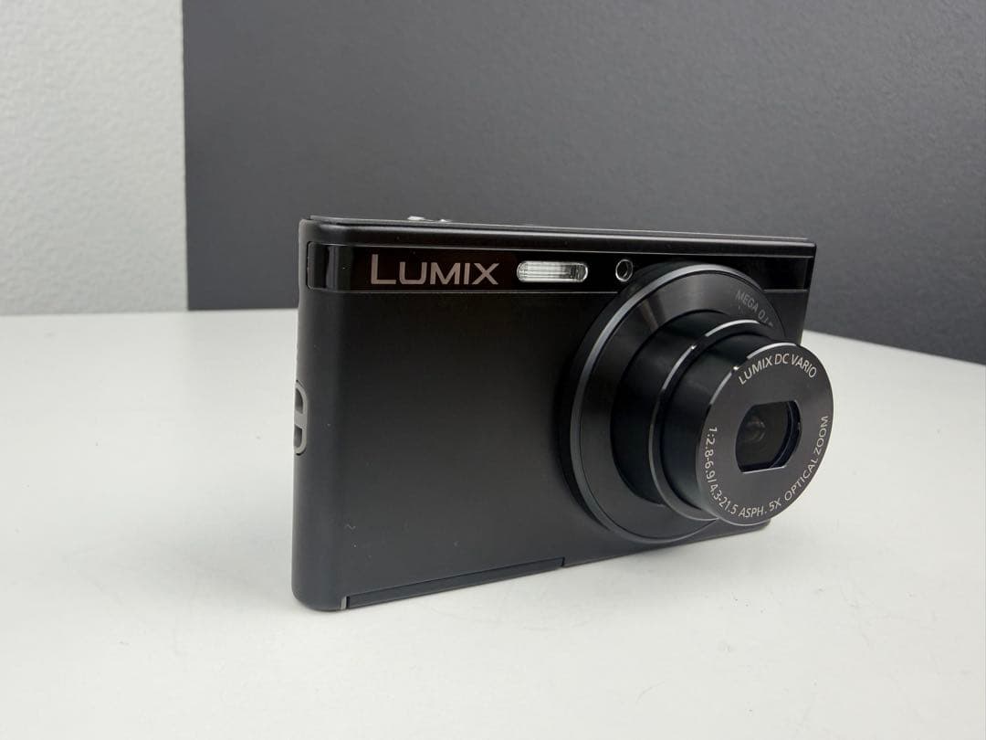 【美品】Panasonic DMC-XS1 ブラック