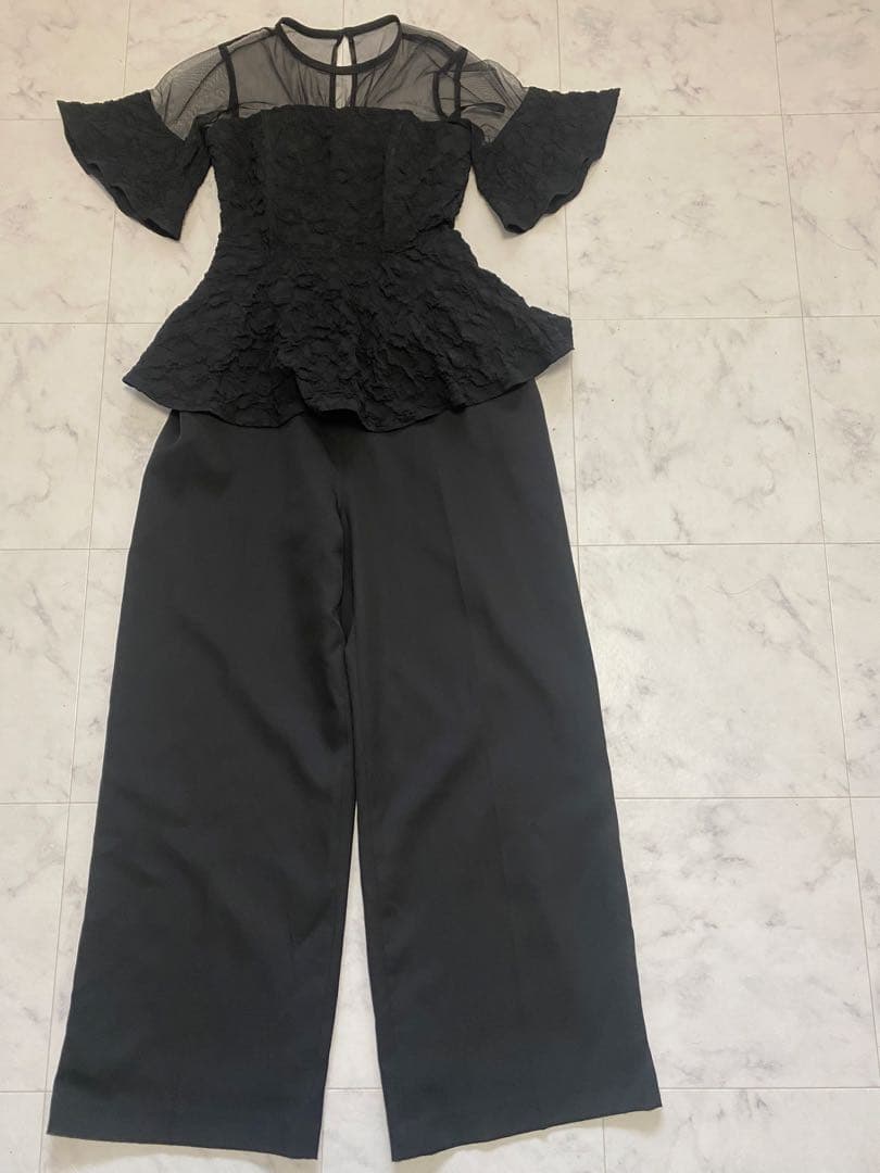 ラグナムーン　ペプラム オールインワン　黒 ドレス　結婚式 パーティドレス