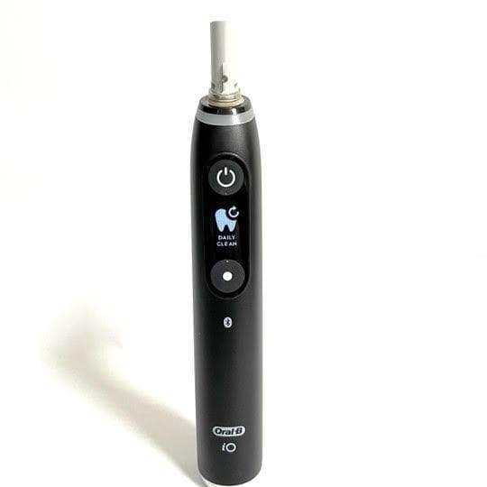 【電動歯ブラシ】ブラウン_オーラルB_iO6_iOM61B60BK