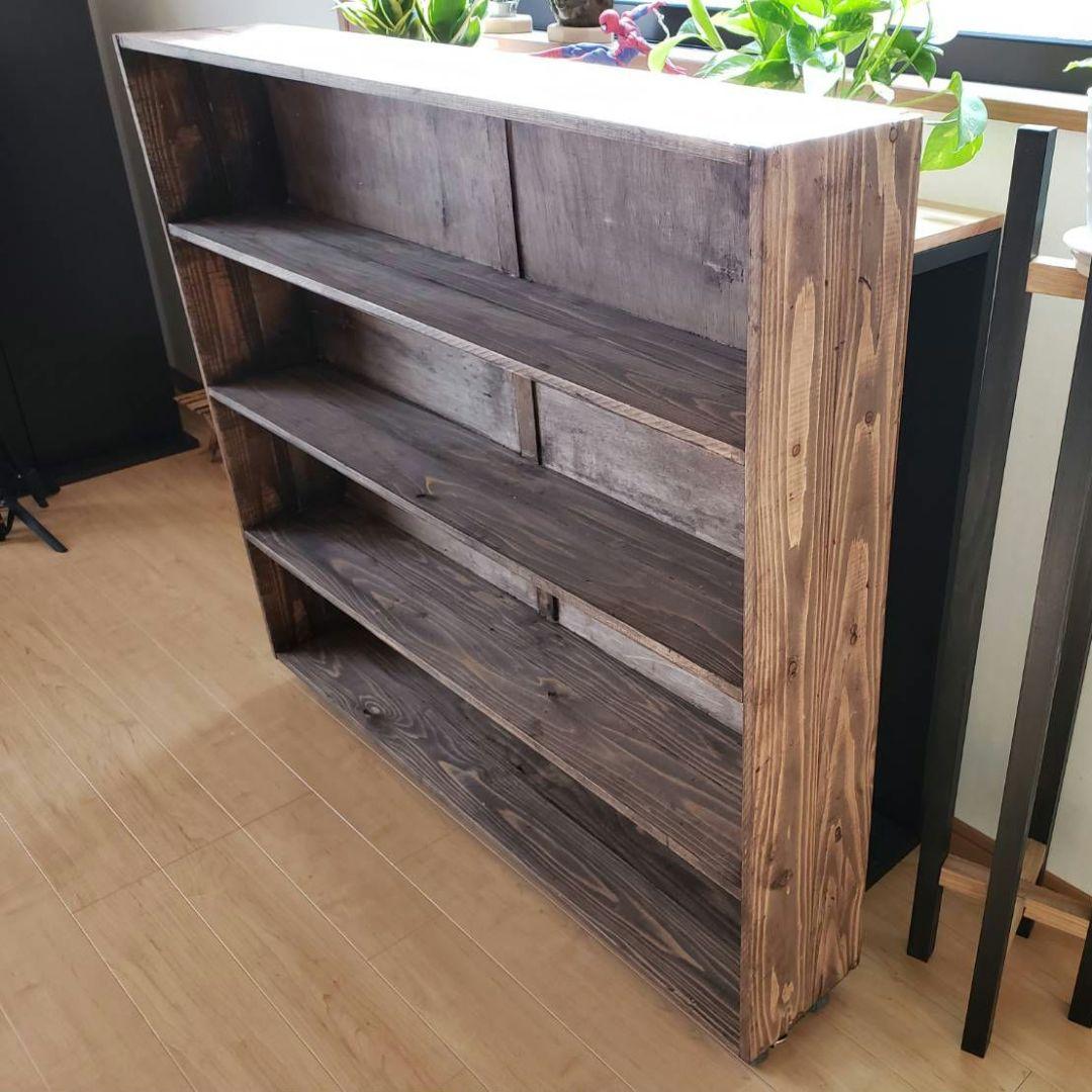 天然材を使用した古材風　本棚　マガジンラック
