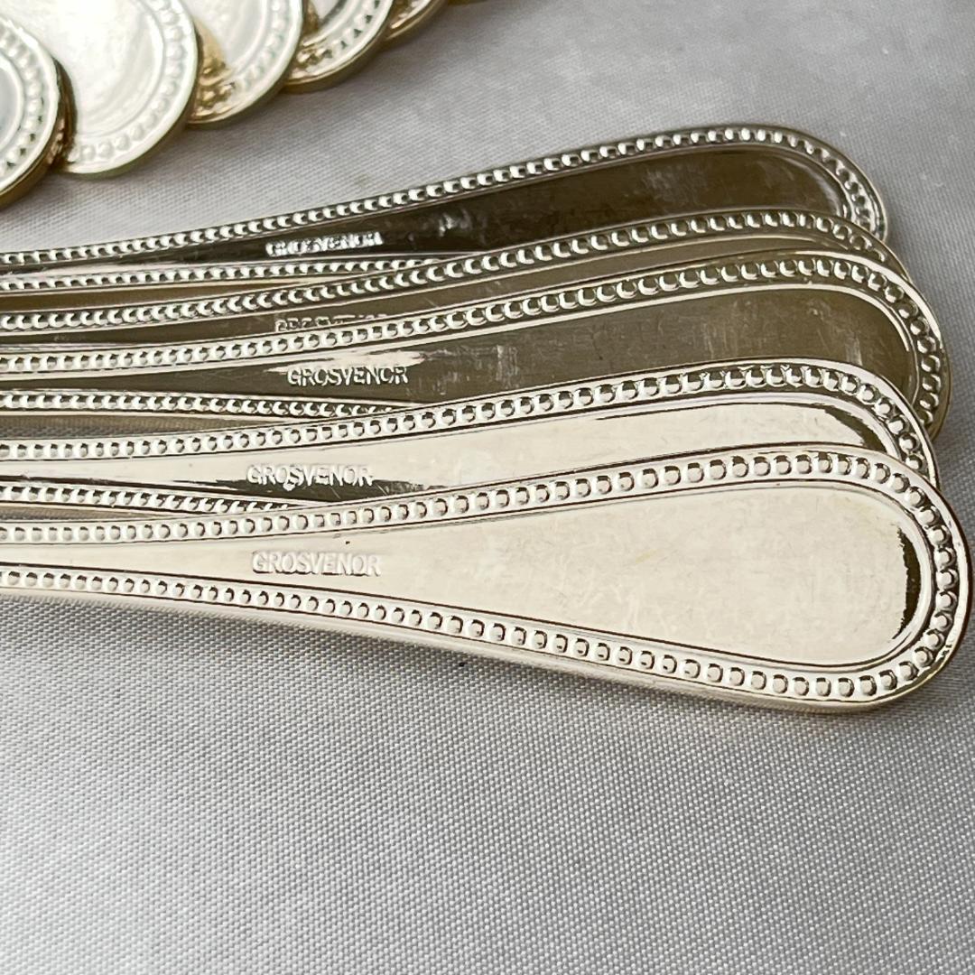 【英国】 パール ティースプーン 12本　エレガントな真珠モチーフ