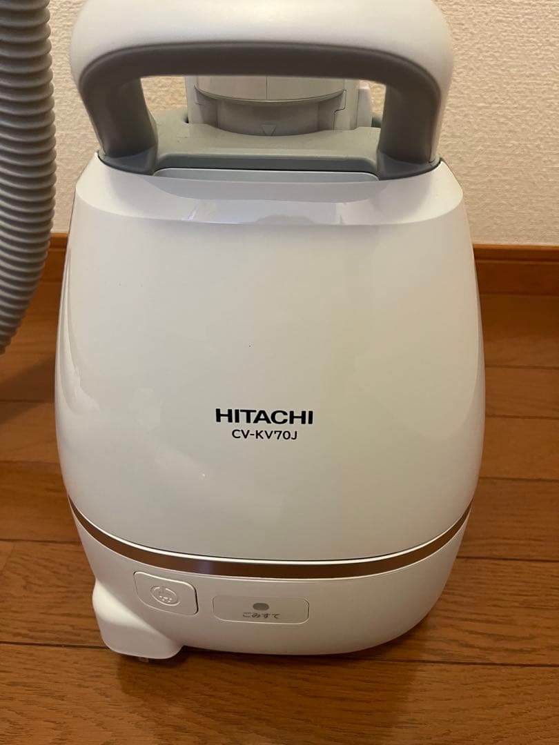 日立紙パック式掃除機 CV-KV70J