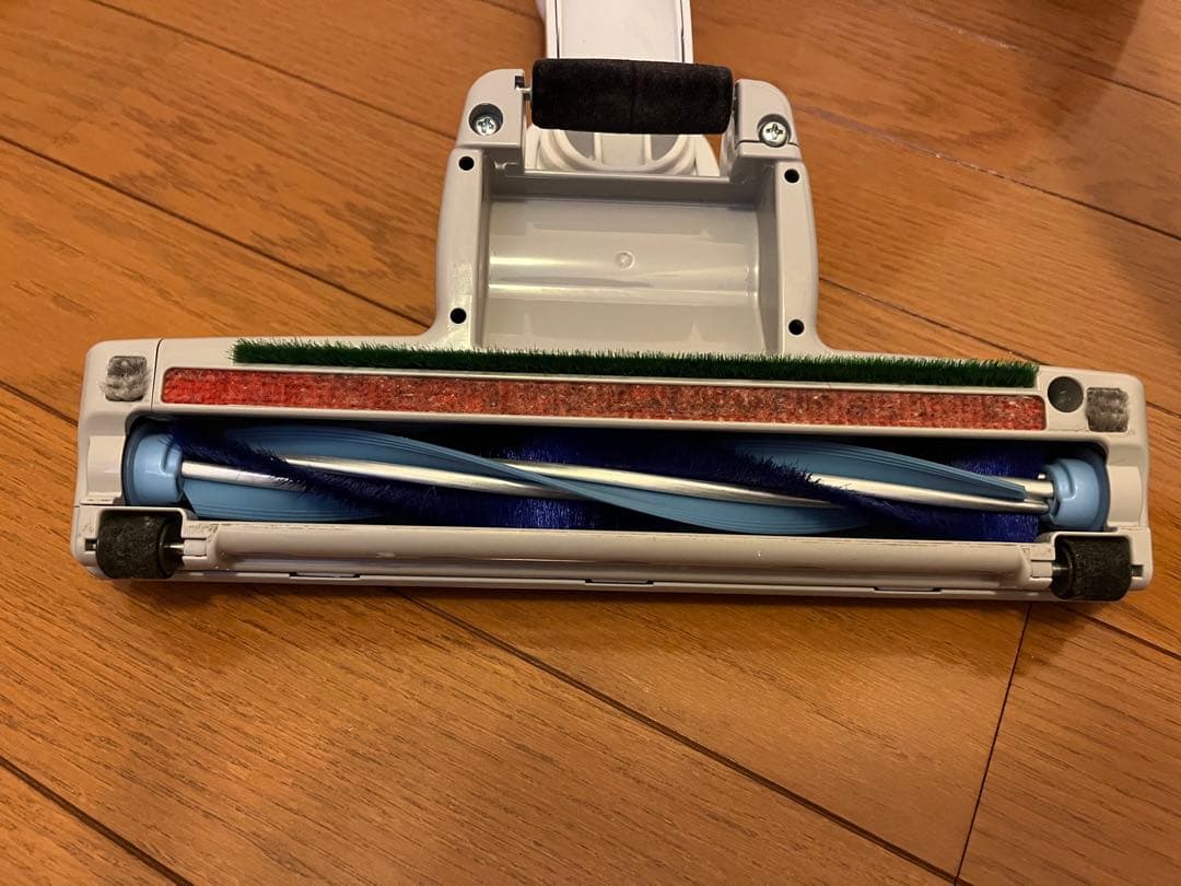 日立紙パック式掃除機 CV-KV70J