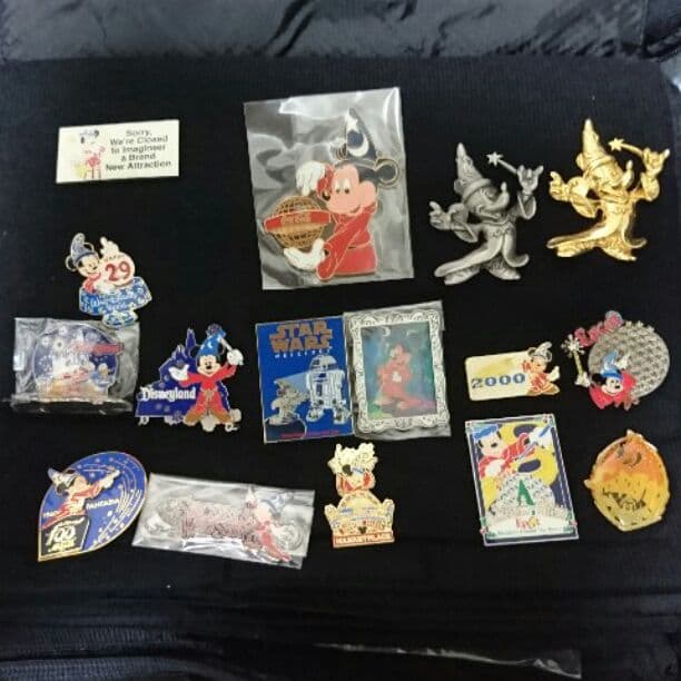 ディズニー　ソーサラーミッキーピンバッジセット レア含む