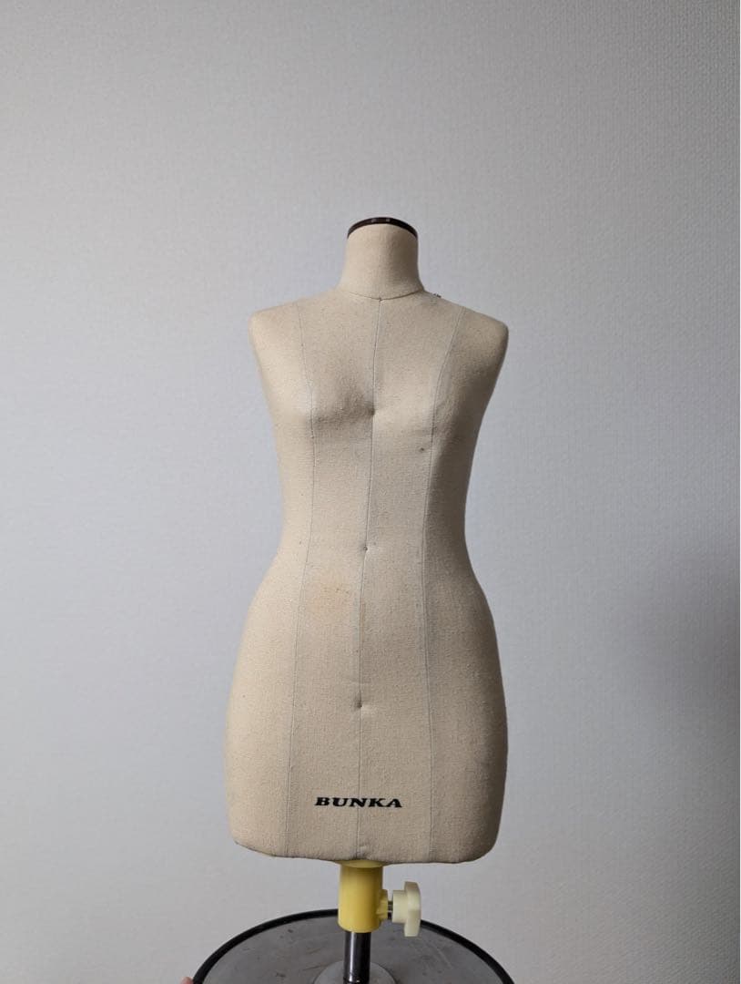 文化服装学院　2分の1ボディ　 マネキン　トルソー