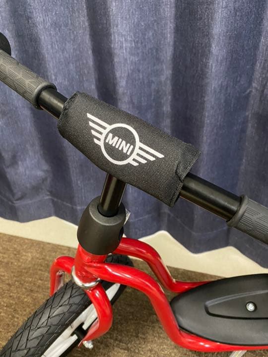 MINI バランス・バイク&ストライプ・トイ・バッグ&アイス・キューブ・トレイ