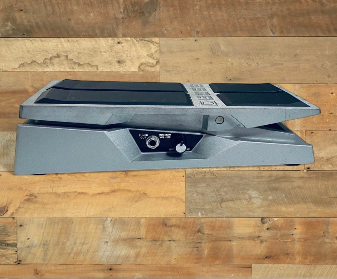 BOSS FV-500L ボリュームペダル