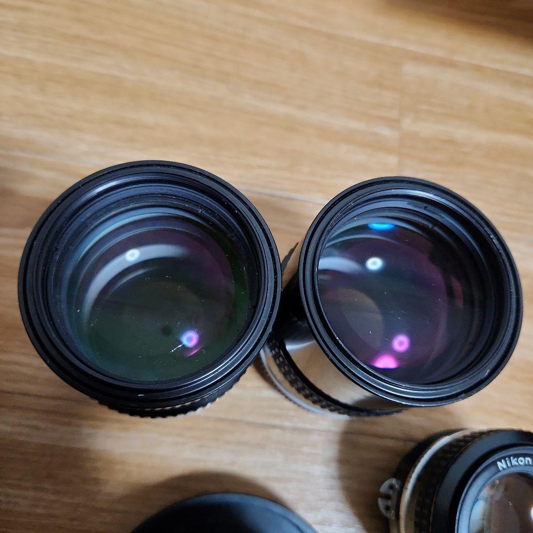 カメラ　レンズ