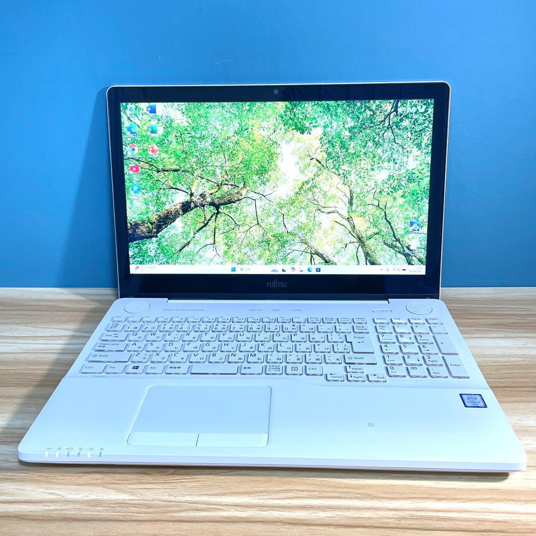 富士通 LIFEBOOK/Corei7/16GB/SSD512GB/ブルーレイ